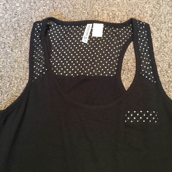 BLACK POLKA DOT TRIM TANK - Picture 2 of 2